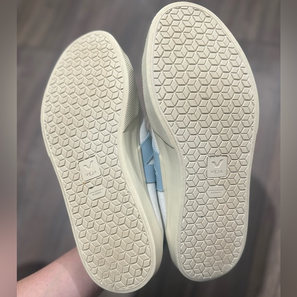 Veja White and Light Blue Sneakers - Picture 5 of 9